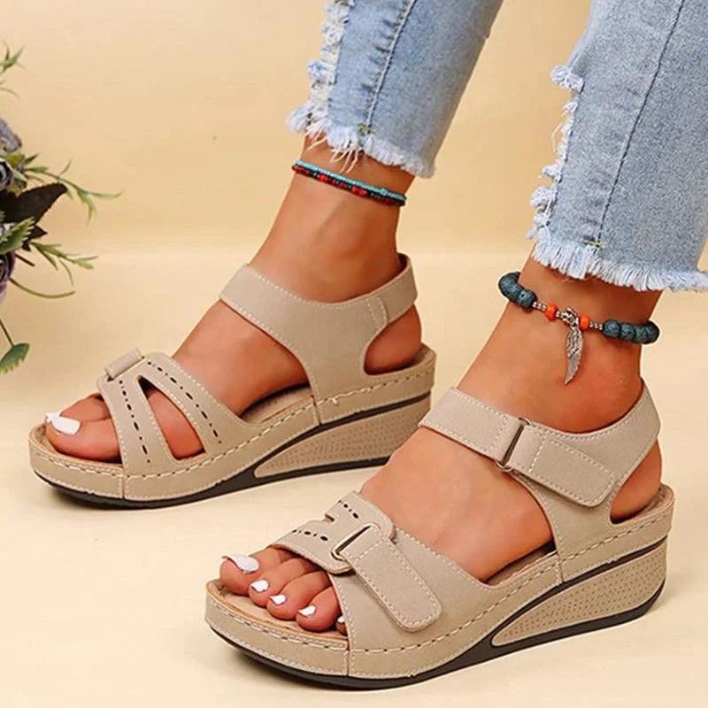 Step into Supportive Sandals – Designed for Everyday Wear