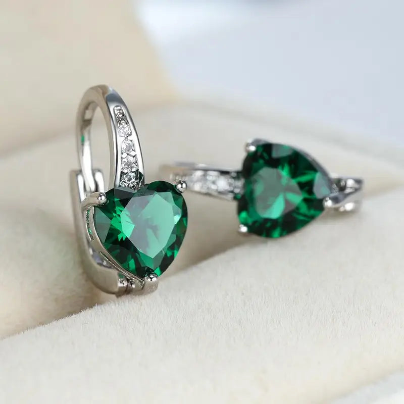 Elegant White Gold Earrings with Subtle Shine