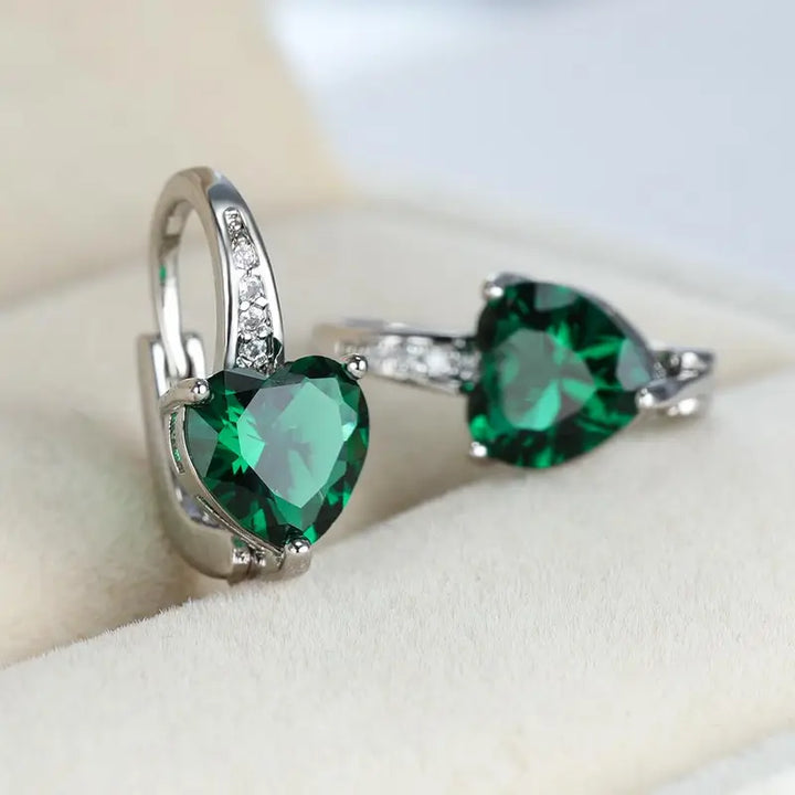 Elegant White Gold Earrings with Subtle Shine