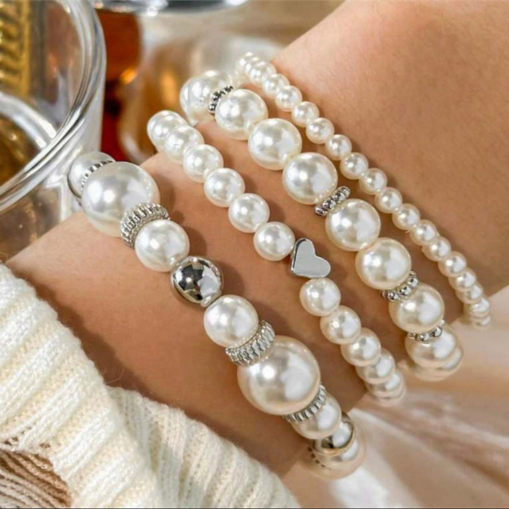 4pcs Set Simple White Faux Pearls Beads Beaded Heart Temperament Bracelet Set Elegant Handmade Hand String Jewelry Accessory