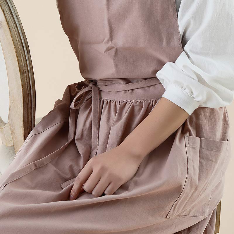 Waterproof Cotton Apron with Practical Pockets – ChefMate