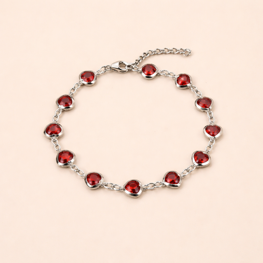 Elegant White Gold Bracelet with Refined Details