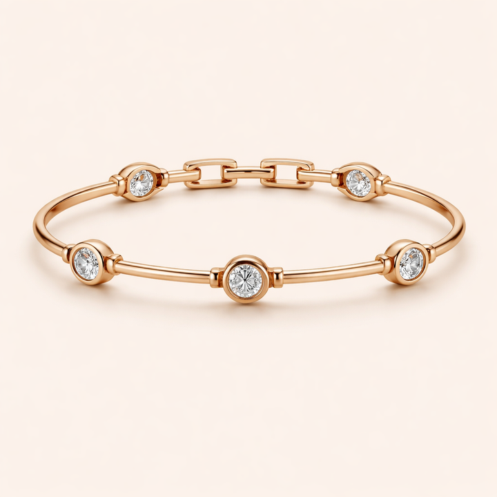 Refined Gold Bracelet with Cubic Zirconia Details