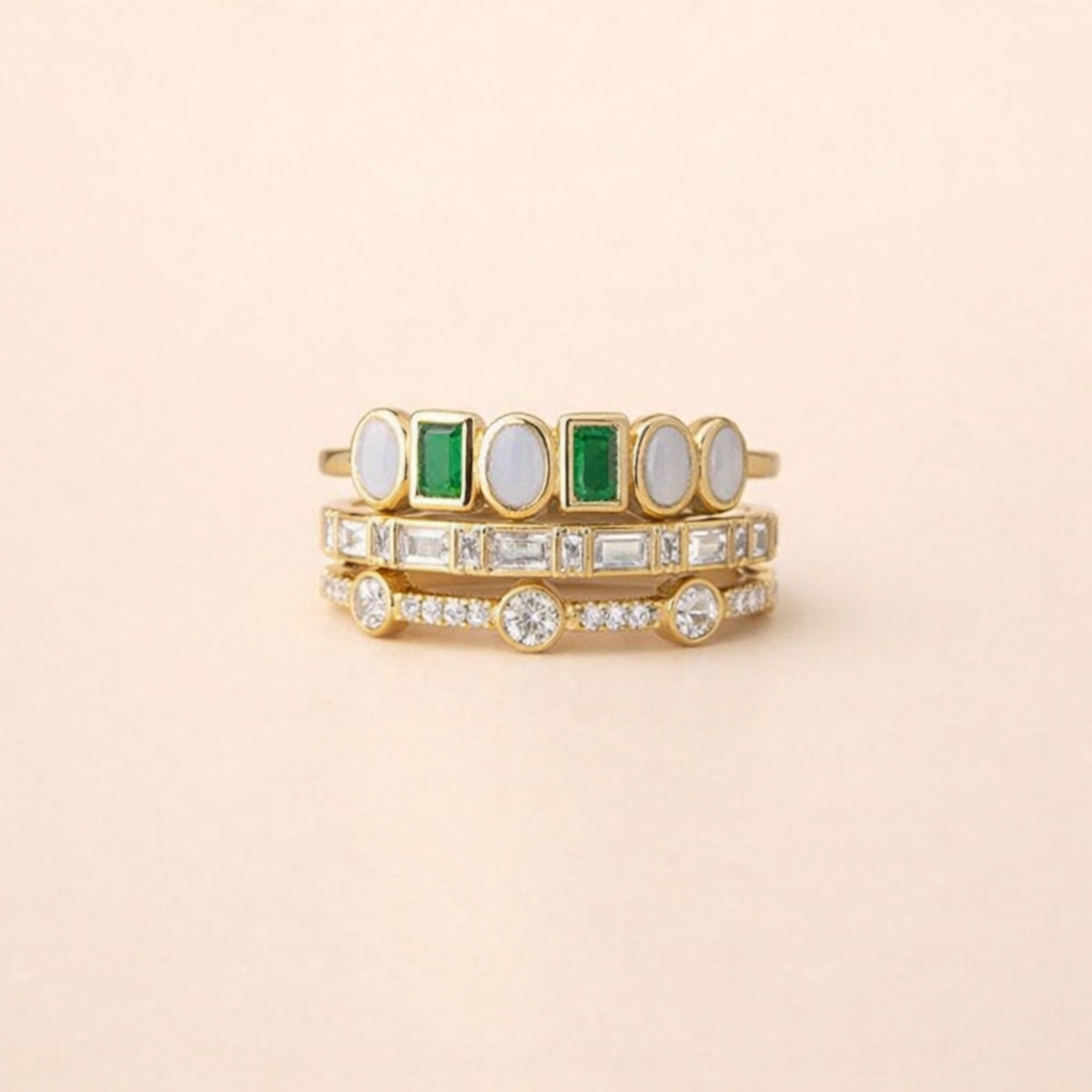 Elegant Silver Ring with Opal
