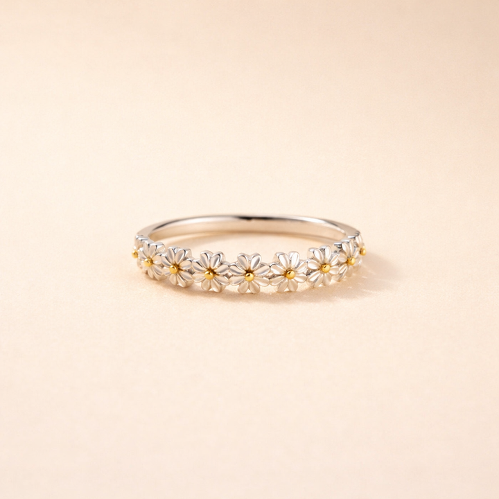 Refined silver flower ring