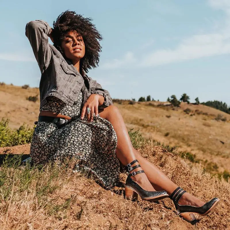 Vintage Pumps for Women