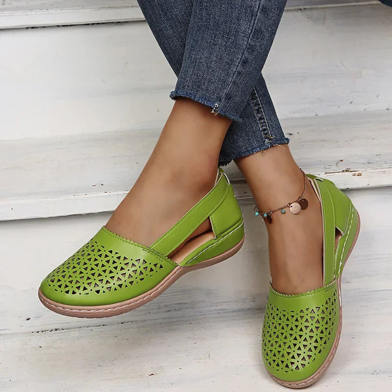 Sun-Kissed Elegance Where Comfort Meets Vintage Charm