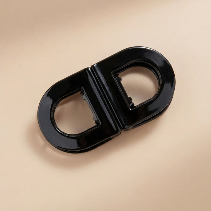 Magnetic hair clip with flat grip – comfortable, bump-free hold