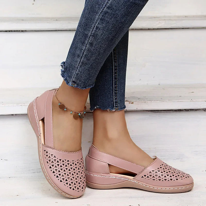 Sun-Kissed Elegance Where Comfort Meets Vintage Charm