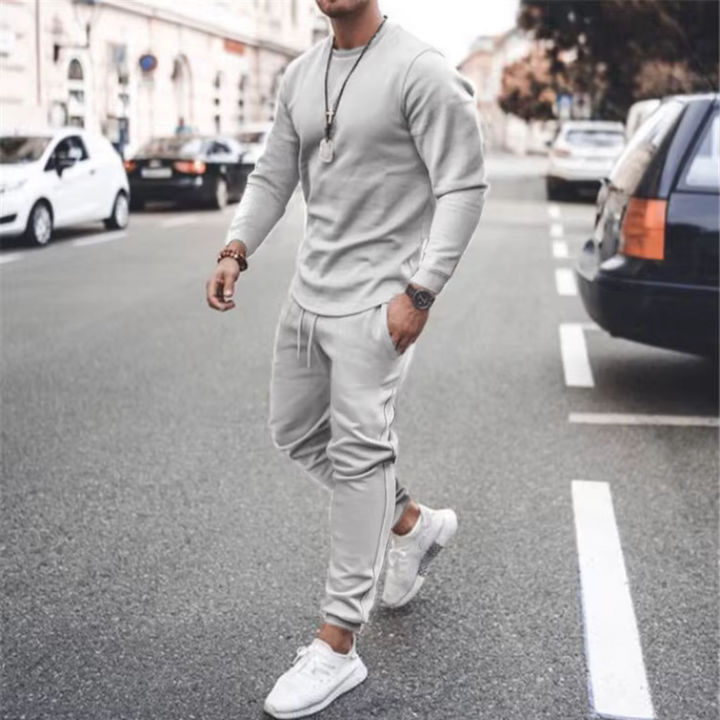 Two-Piece Set – Relaxed Style with Modern Comfort