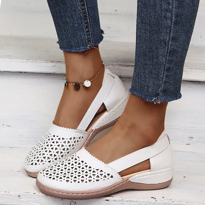 Sun-Kissed Elegance Where Comfort Meets Vintage Charm