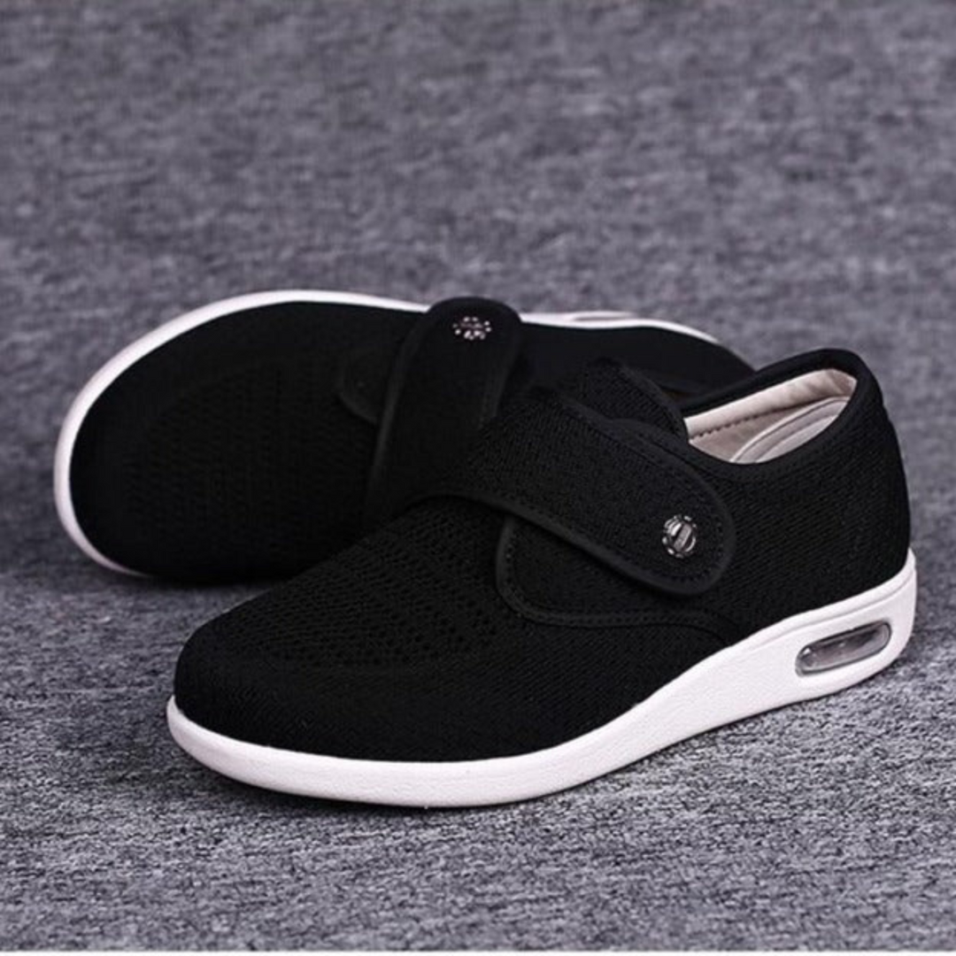 Women’s Slip-On Shoes – Practical Style with Everyday Ease