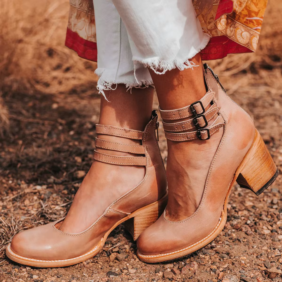 Vintage Pumps for Women