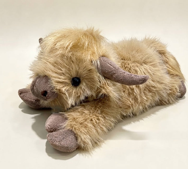HEATHERMO – Charming Highland Cattle Plush Toy with Soft, Rustic Charm