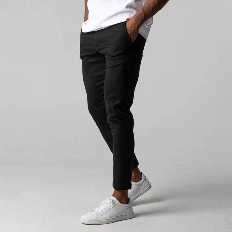 Stretch Chinos – Where Italian Fashion Meets Modern Versatility
