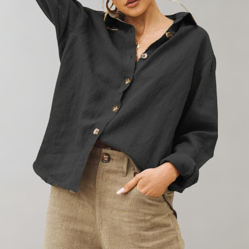 Linen Blouse – Timeless Elegance and Vintage Charm