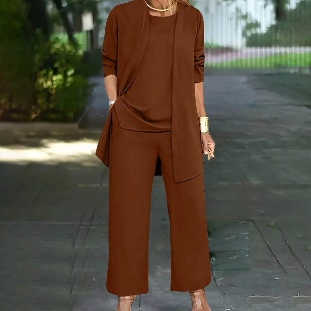 Erna Set – Effortless Elegance and Everyday Comfort