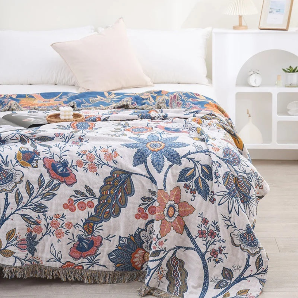 Floral Pattern Throw Blanket