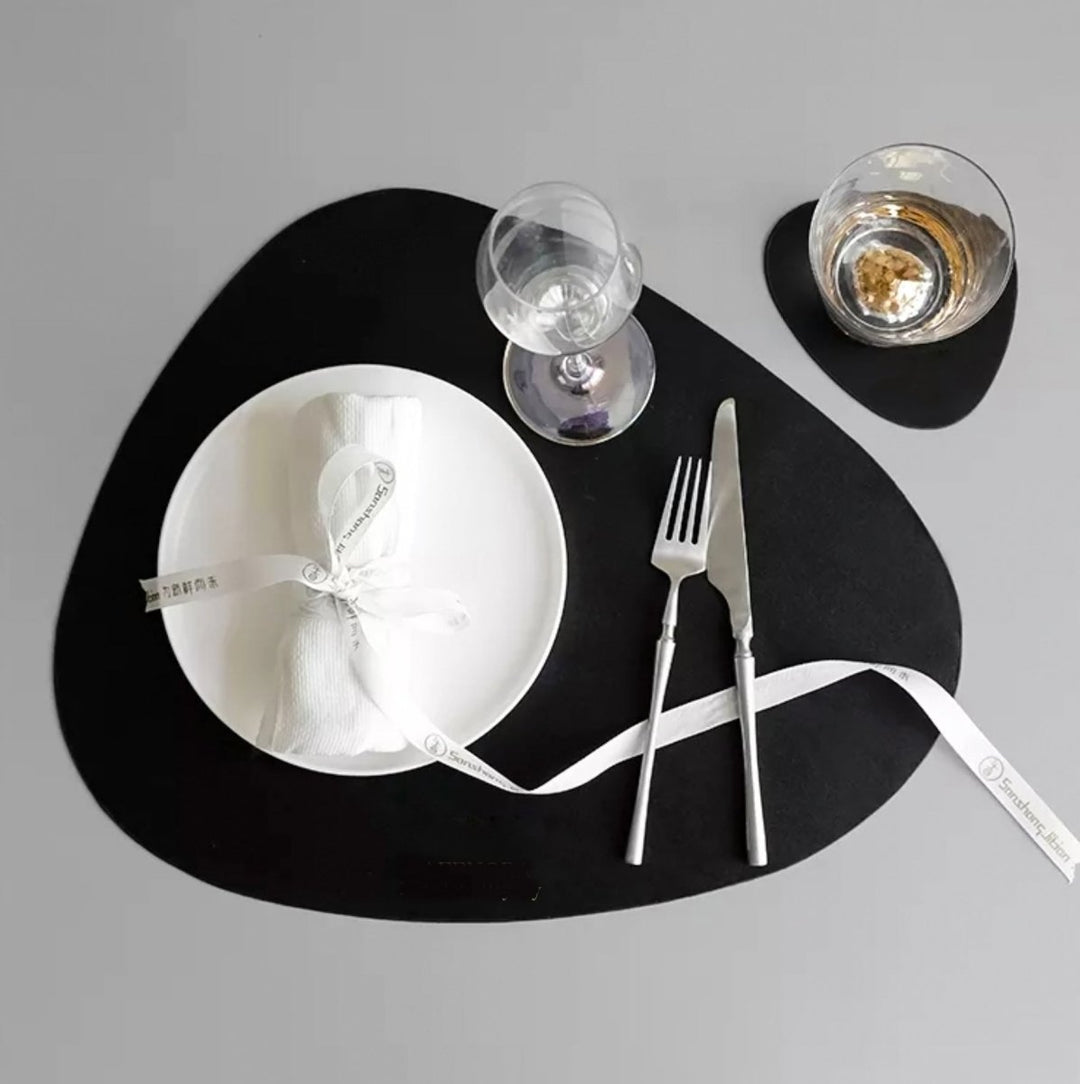 Water-Resistant Leather Placemat Set - Tablevo