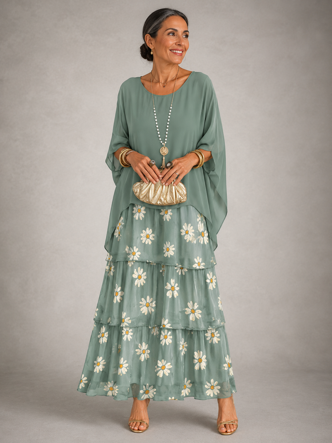 Elegant, flowing maxi dress