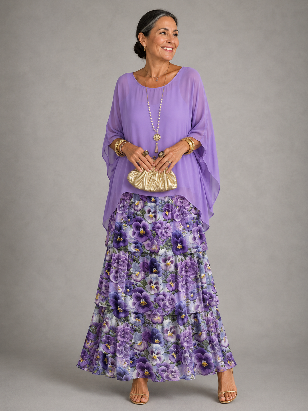 Elegant, flowing maxi dress