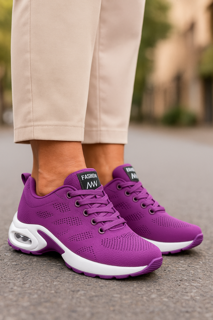 Orthopaedic Trainers for Pain Relief – Optimal Comfort and Arch Support