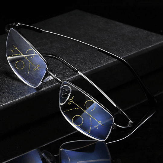 Progressive Reading Glasses for Near and Far Vision, with Anti-Reflective Coating and UV Protection