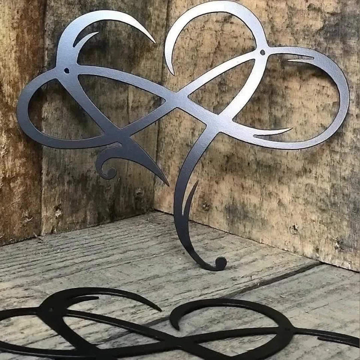 LoveBound - Elegante Wanddekoration in Herz- und Unendlichkeitssymbol-Form