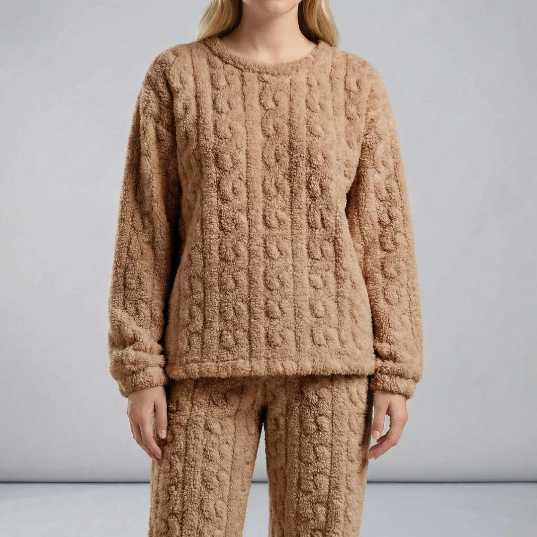 Soft Long-Sleeved Pyjamas - Kimberley