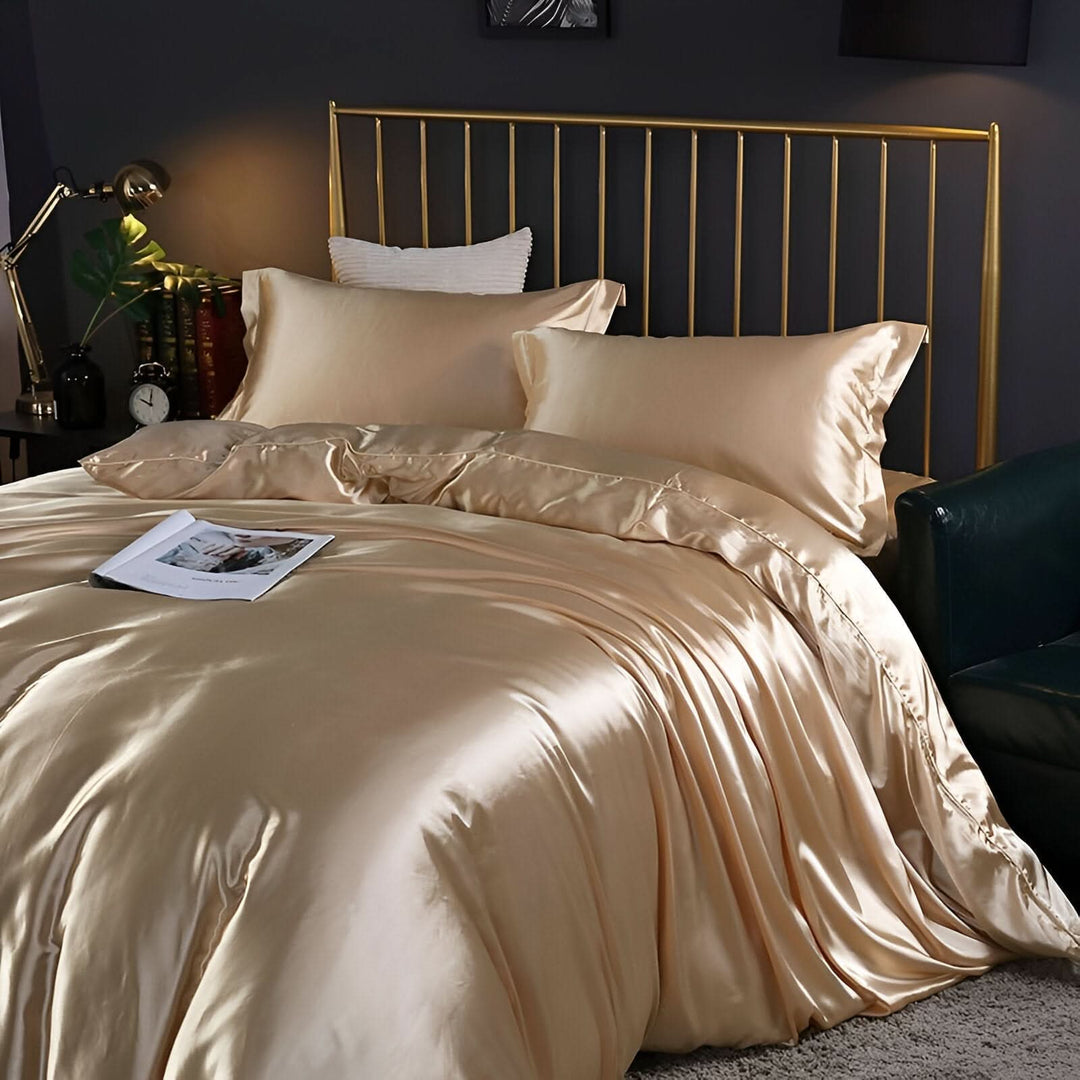 SERENISOFT - High-Quality Mulberry Silk Bedding Set