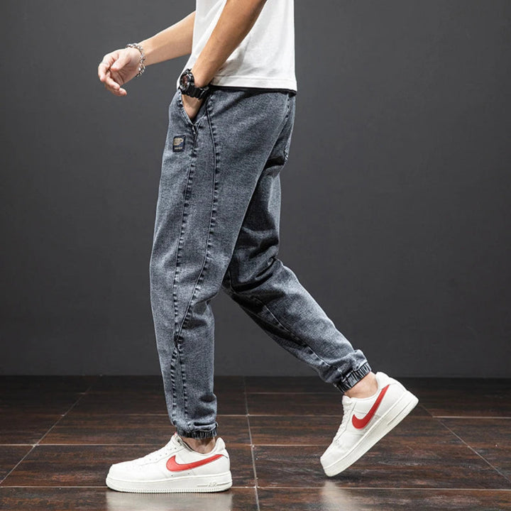 https://cdn.shopify.com/s/files/1/0798/5535/4068/files/Men_s_Stretch_Denim_Jogger_Pants_-_Liam_5.jpg?v=1769090259