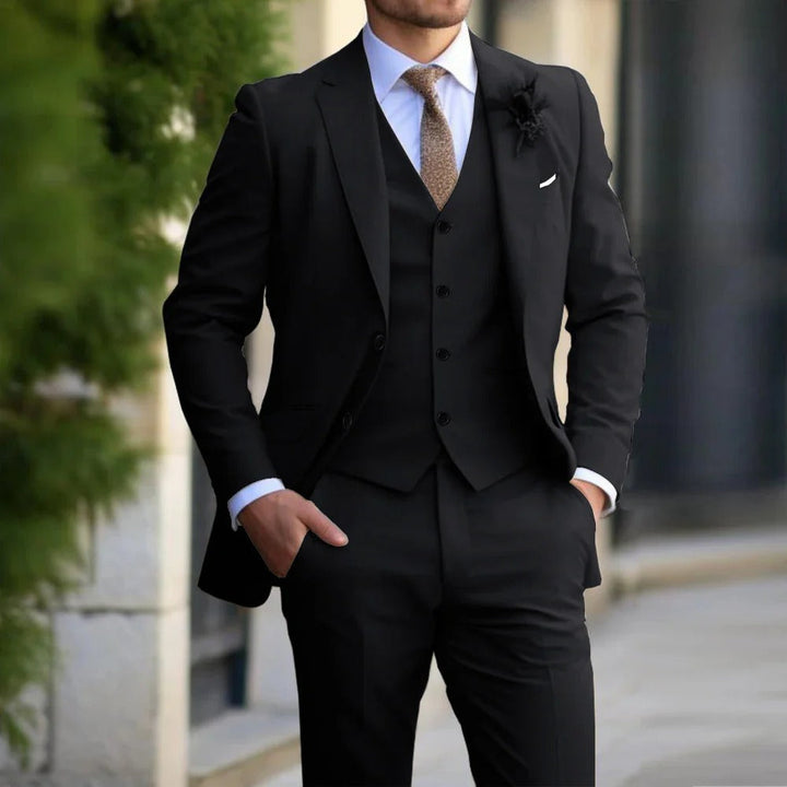 Classic Three-Piece Men's Suit – Timeless Elegance for Every Occasion