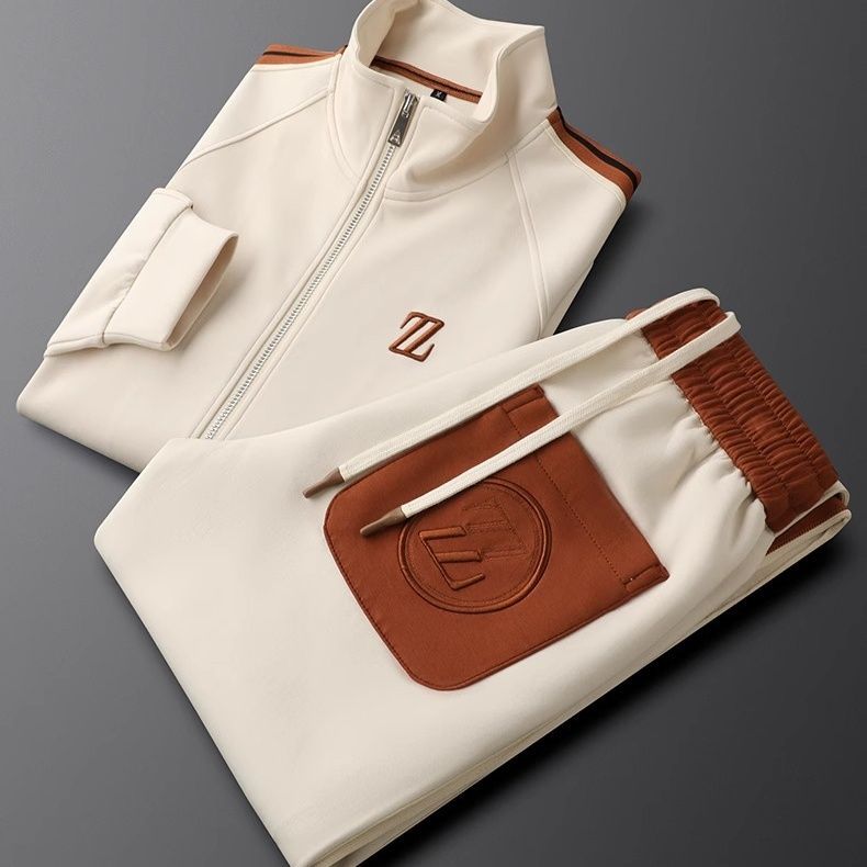 The Tracksuit – The Perfect Blend of Style and Ease