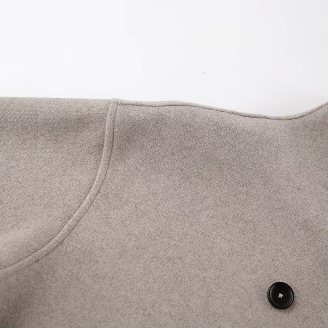 Katherine Vintage Wool Coat – Timeless Warmth & Style