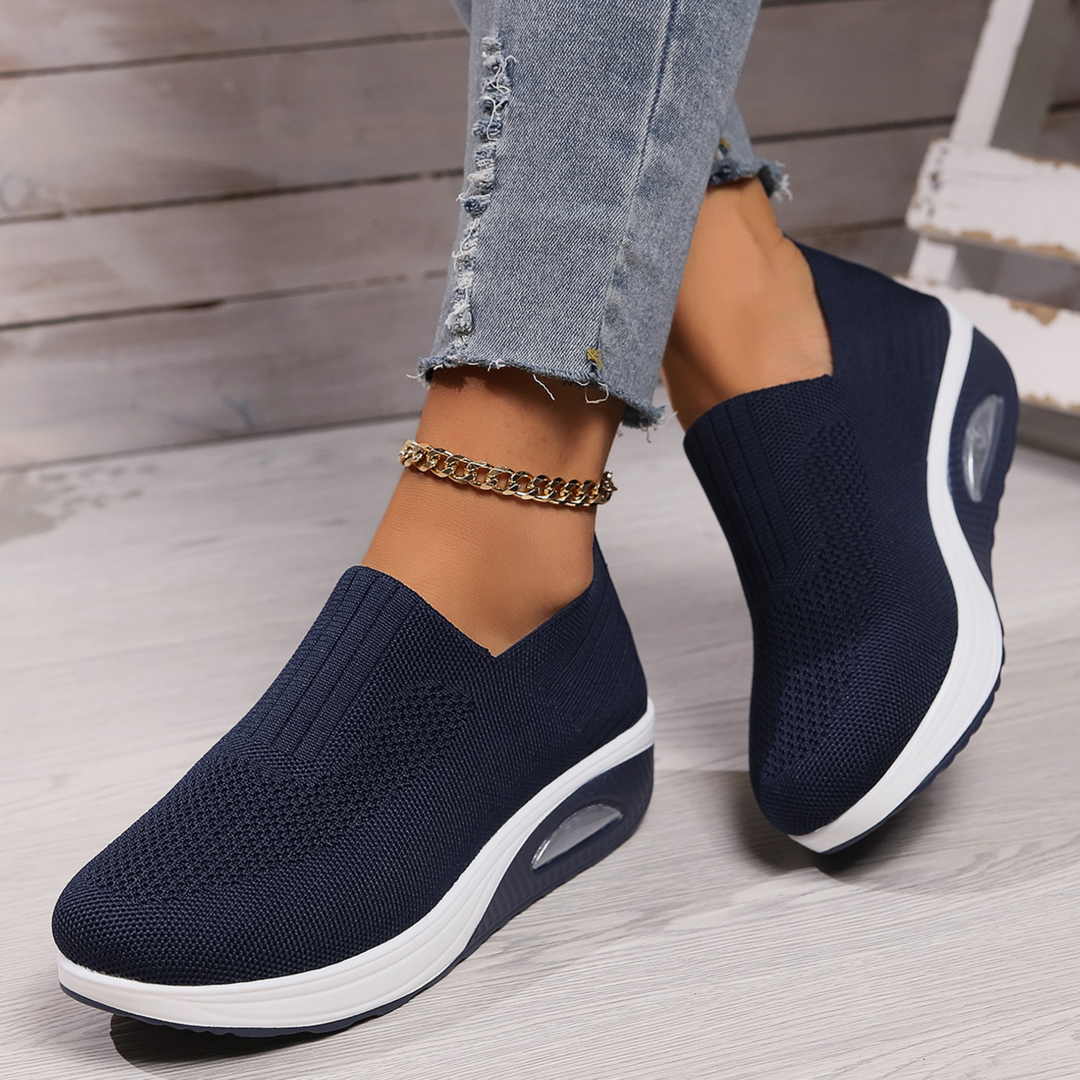 Orthopaedic Comfort Shoes for Women | Padded Sole & Easy Slip-On