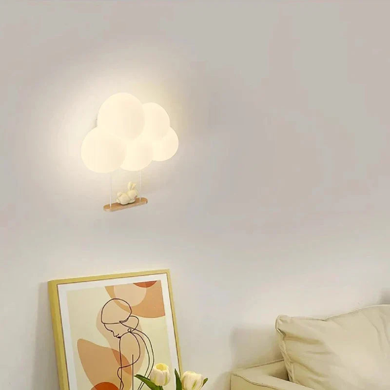 Light Magic in the Children's Wall Lamp