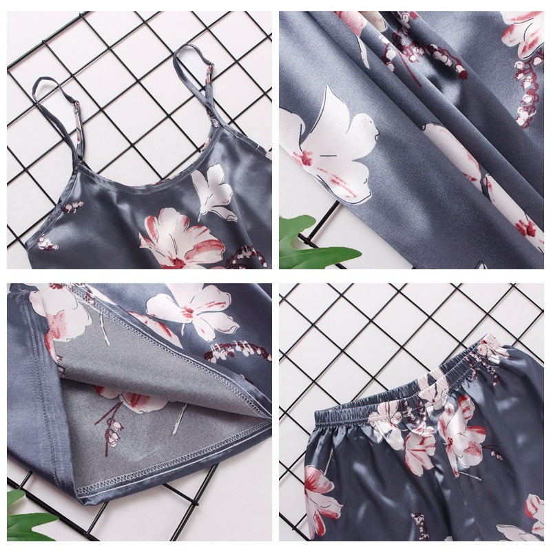 Satin Pyjama Set with Floral Print