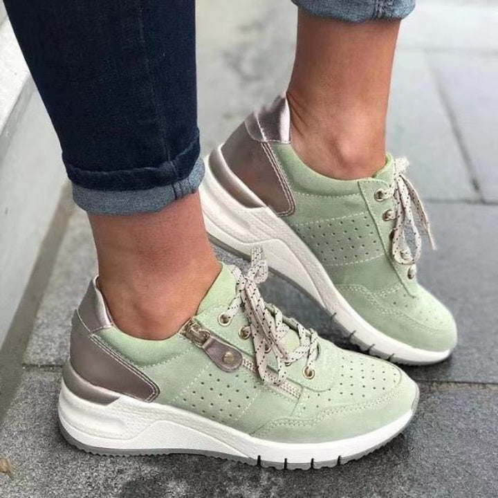 Women's Walking Boots – Supportive and Stylish Footwear