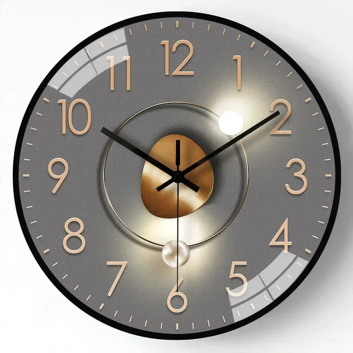 Elegante, leise Wanduhr, ideal für jeden Raum