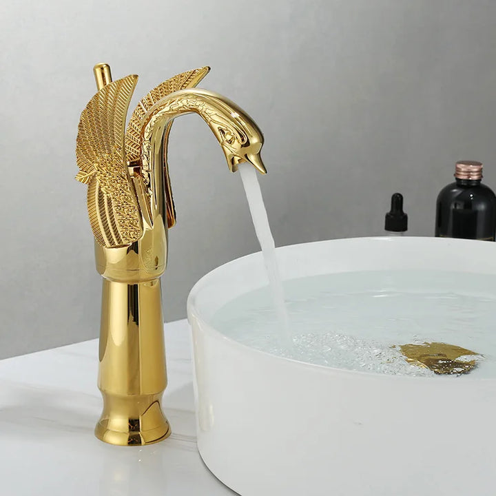 Einhebel-Waschtischarmatur in Gold Swan