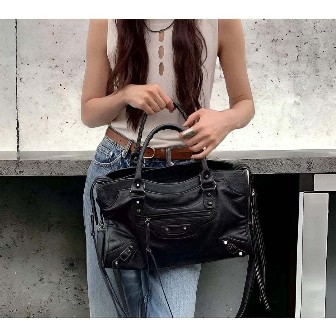 Salome Veske | Spacious PU Leather Handbag | Black