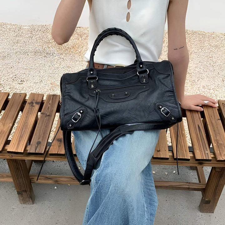 Salome Veske | Geräumige Handtasche aus PU-Leder | Schwarz