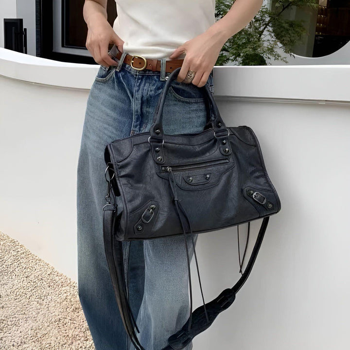 Salome Veske | Geräumige Handtasche aus PU-Leder | Schwarz