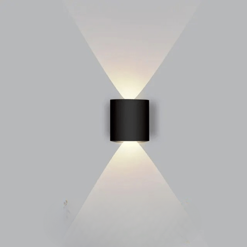 Waterproof LED Outdoor Wall Light – Slim Aluminium, Energy-Saving