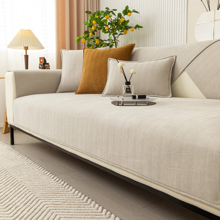 PristineCover – Keep Your Sofa Clean and Scratch-Free!