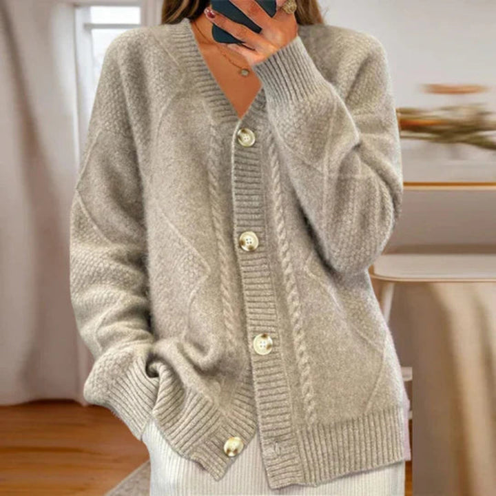 https://cdn.shopify.com/s/files/1/0864/2786/1320/files/Selene___Breathable_And_Elegant_Cotton_Cardigan_3.jpg?v=1774868606