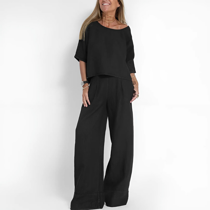 Women’s Relaxed Fit Two Piece Set