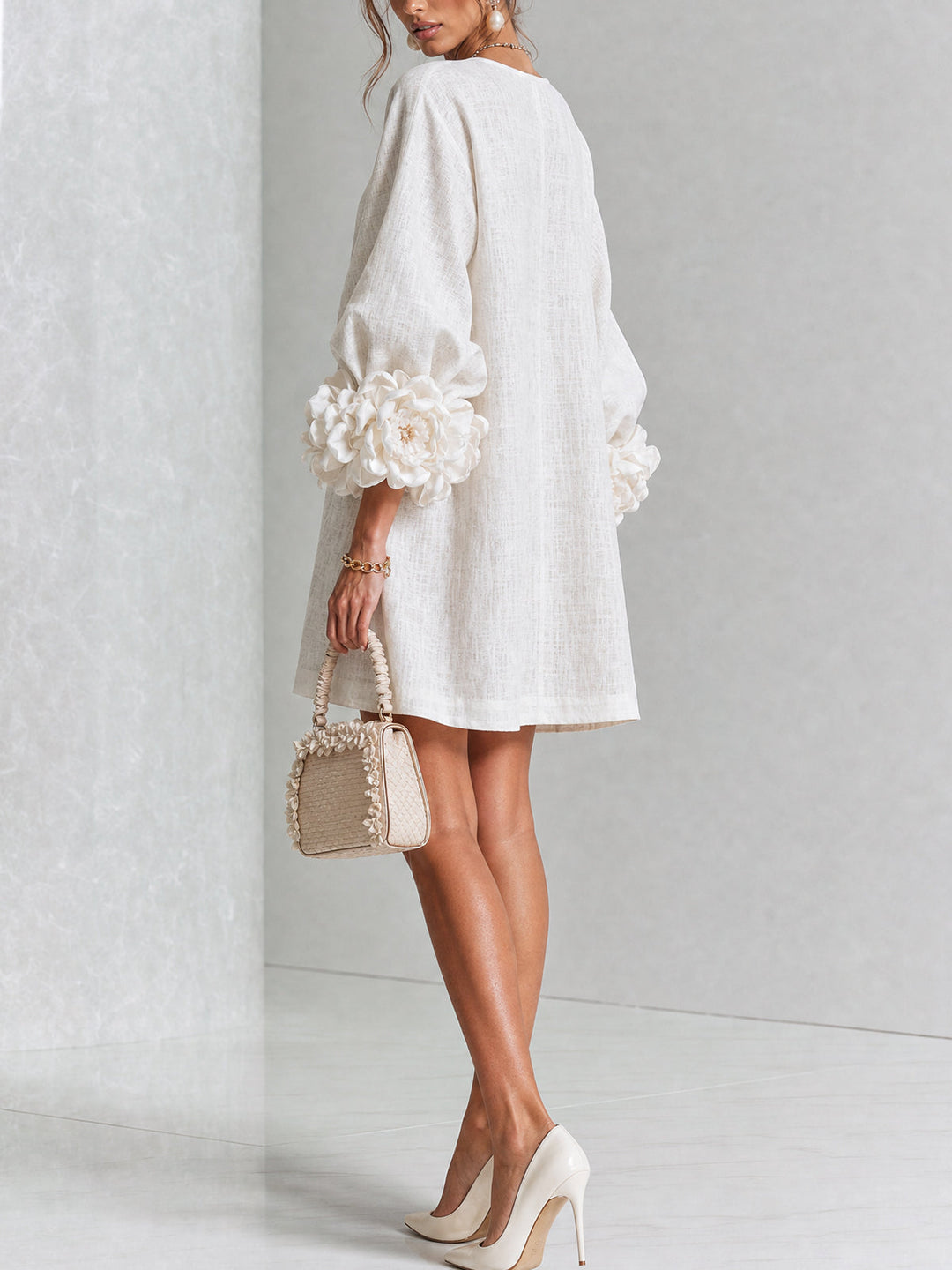 Elegant A-Line Dress with Voluminous Sleeves and Floral Buttons