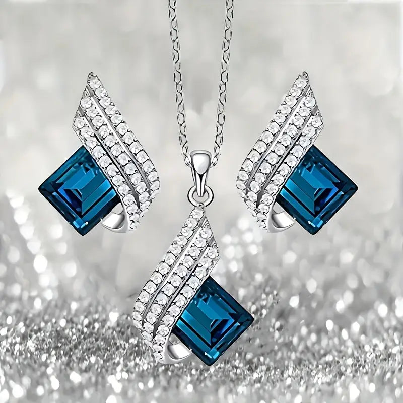 Elegant White Gold Jewellery Set with Refined Details