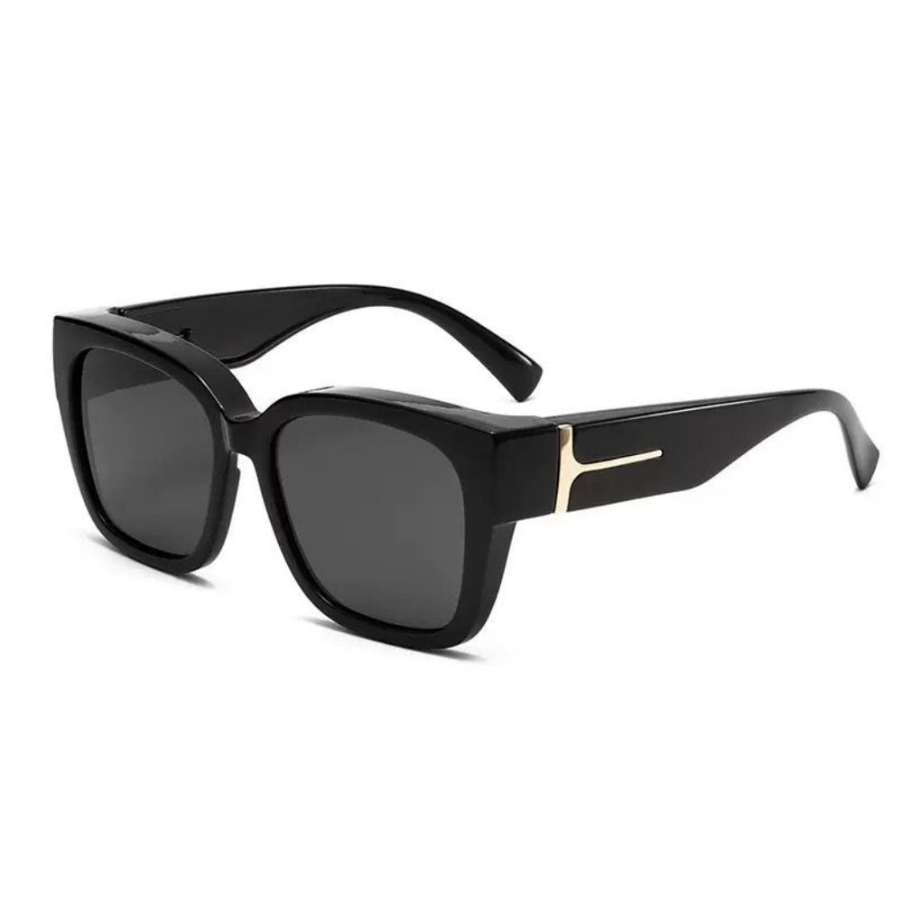 New Fashionable Myopia Glasses With Large Square Frames